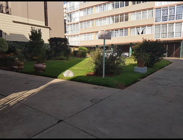 1 BEDROOM FLAT SOLD IN ARCADIA